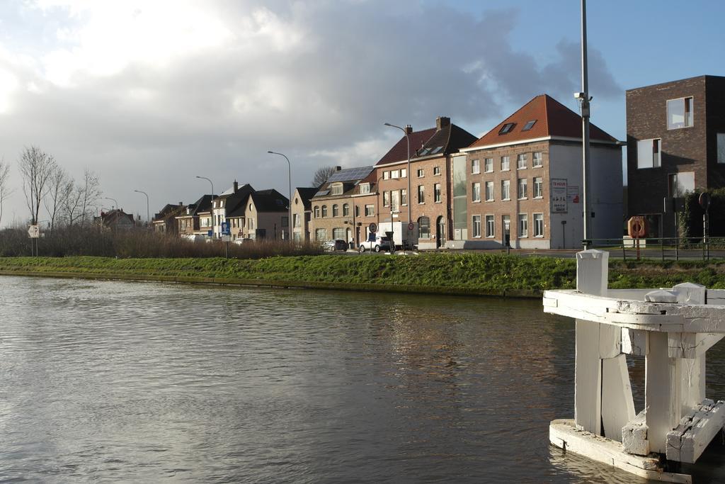 B&B Sixteen Bruges Extérieur photo