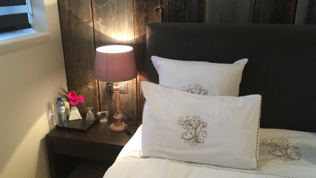 B&B Sixteen Bruges Extérieur photo